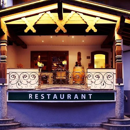 Gasthof Pension Madseiterhof Tux Dış mekan fotoğraf