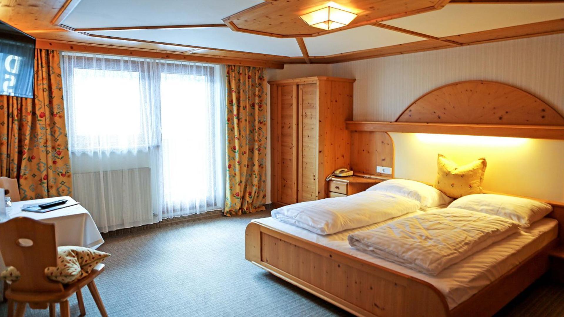 Gasthof Pension Madseiterhof Tux Dış mekan fotoğraf