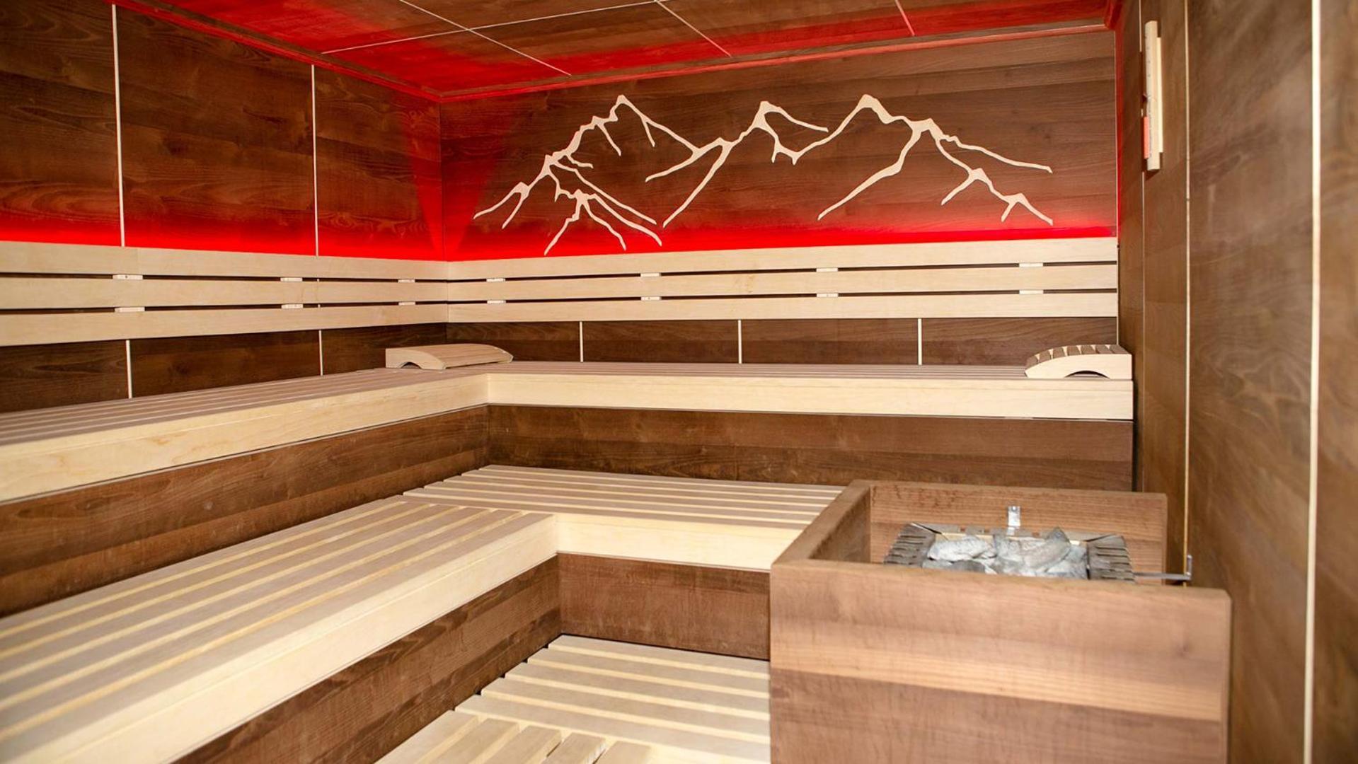 Gasthof Pension Madseiterhof Tux Dış mekan fotoğraf